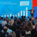 Vice-governador participa da abertura da Sicredi Indumóveis 2025