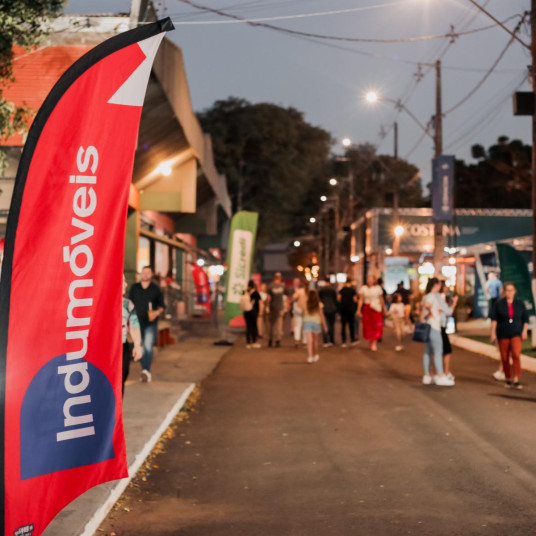 Sem cobrança de ingresso, segue hoje a Sicredi Indumóveis